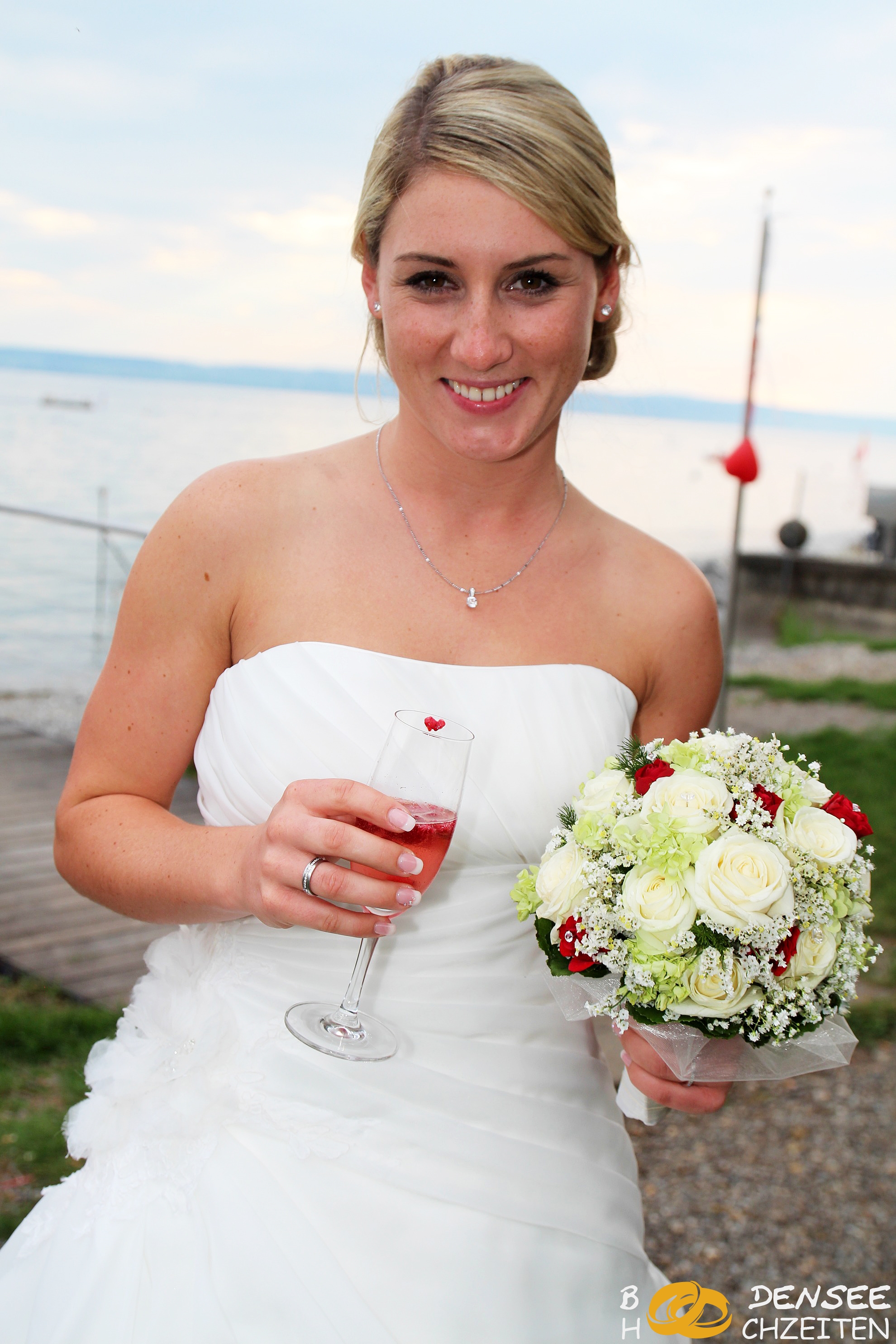 Bodensee-Hochzeiten.com | FOTOS | FILME | PLANUNG // HOCHZEIT M&A